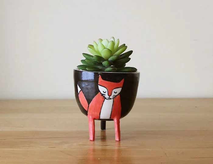 Red Fox Planter