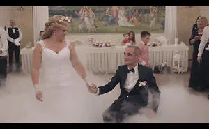 Emotional First Wedding Dance