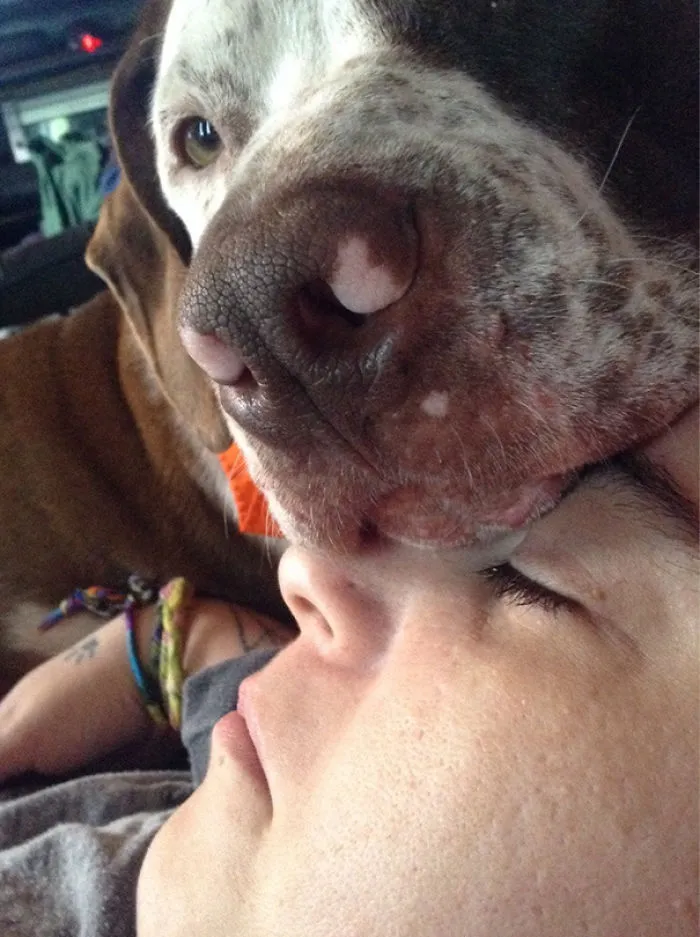 Pretty Much Sums Up Tia's Idea Of What Personal Space Is