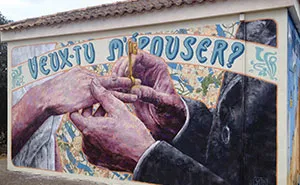 I Asked My Girlfriend To Marry Me By Painting This Wall Mural