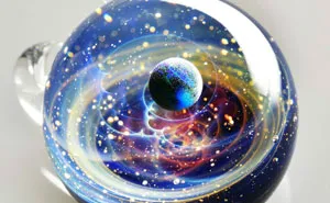 Space Glass: Planets And Galaxies Trapped In Tiny Glass Pendants By Japanese Artist