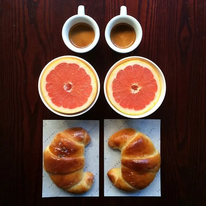Loving Man Makes Symmetrical Breakfasts For His Boyfriend Every Morning
