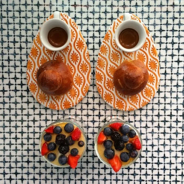 Loving Man Makes Symmetrical Breakfasts For His Boyfriend Every Morning