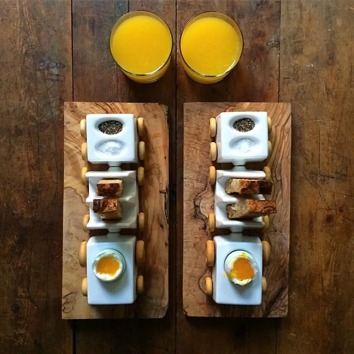 Loving Man Makes Symmetrical Breakfasts For His Boyfriend Every Morning