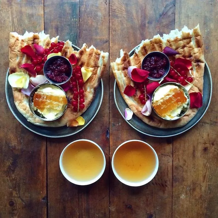 Loving Man Makes Symmetrical Breakfasts For His Boyfriend Every Morning