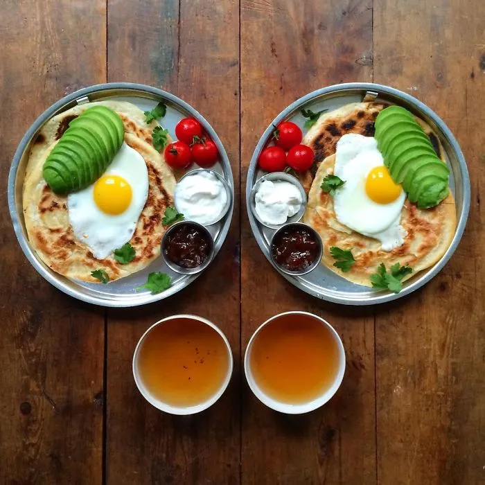 Loving Man Makes Symmetrical Breakfasts For His Boyfriend Every Morning
