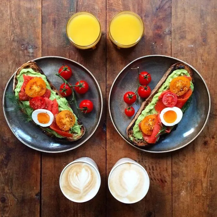 Loving Man Makes Symmetrical Breakfasts For His Boyfriend Every Morning