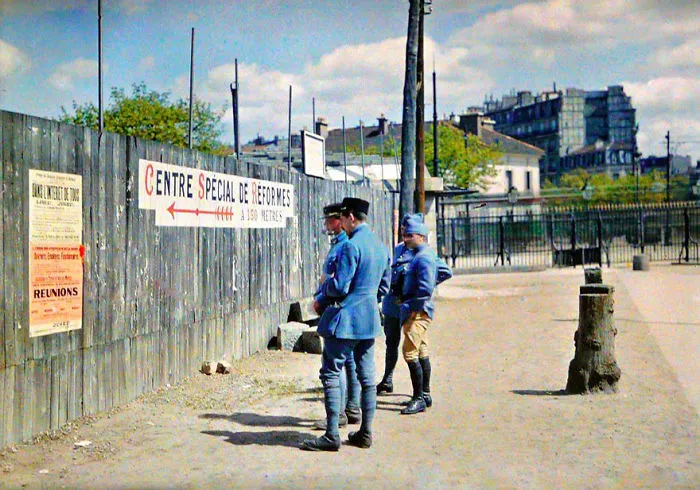 55 Rare Color Photos Of Paris Taken 100 Years Ago