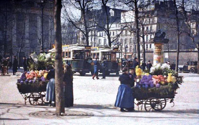 55 Rare Color Photos Of Paris Taken 100 Years Ago