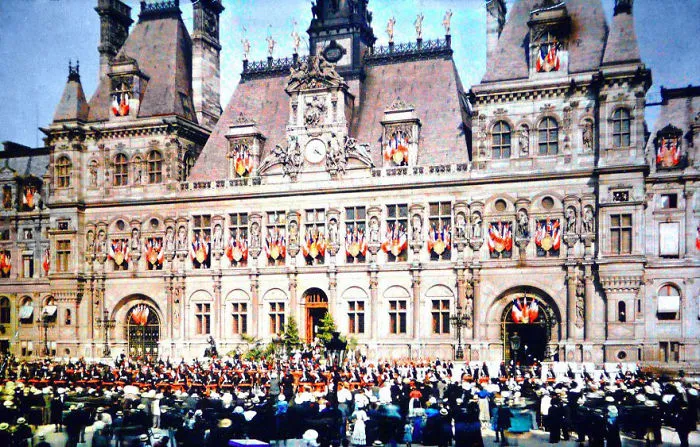 55 Rare Color Photos Of Paris Taken 100 Years Ago