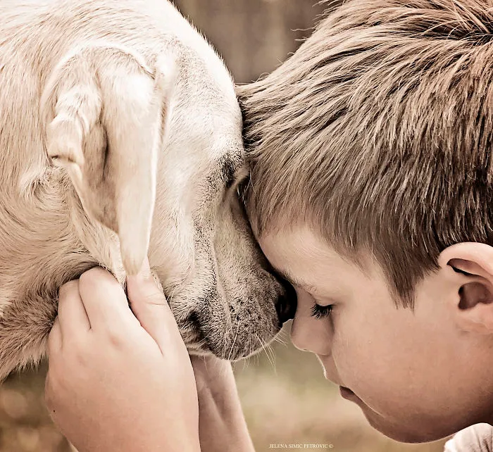 129 Heartwarming Photos Proving That Your Kids Need A Pet