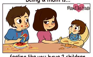 Mom Illustrates Her Everyday Motherhood Problems