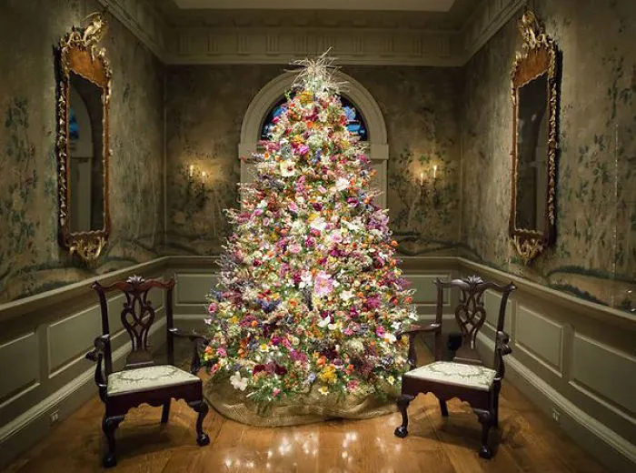 Floral Christmas Tree