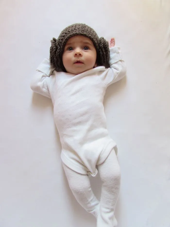 Mark Zuckerberg's Baby Dressed As Jedi Inspires People To Share Their Star Wars Babies