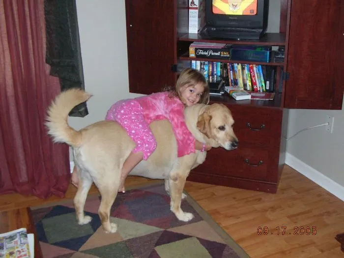 129 Heartwarming Photos Proving That Your Kids Need A Pet