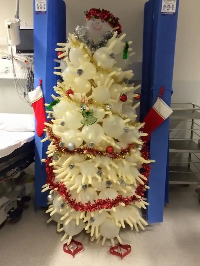 Have A Glovely Christmas