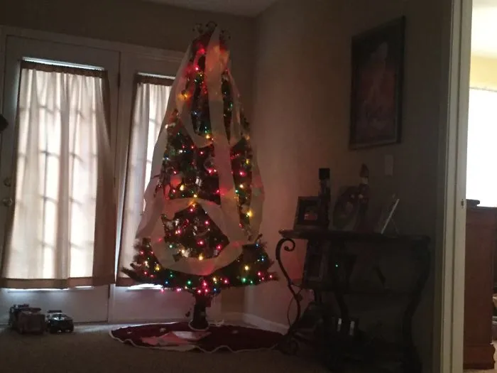 Elf On The Shelf Idea