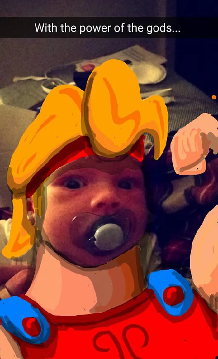 SNAPDAD: Dad Doodles On His Baby's Snapchat Pics And It's Adorable