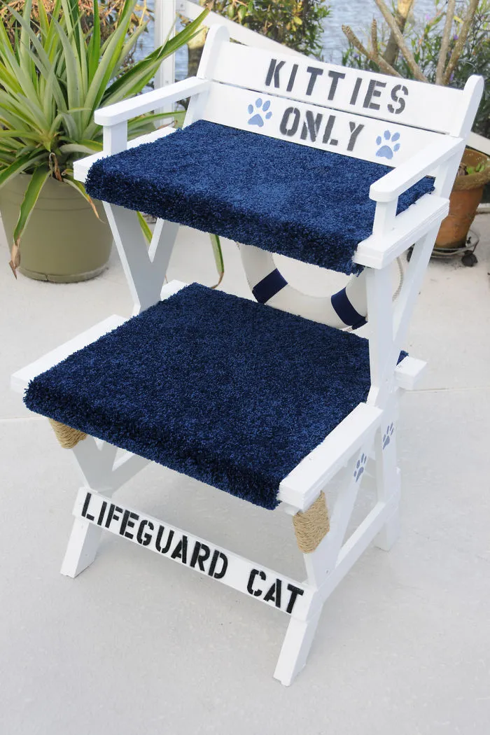 5 Incredibly Unique Cat Towers