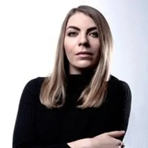 Amanda P W