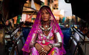 Romanian Photographer Shoots Women From 121 Countries To Show That Beauty Is Everywhere