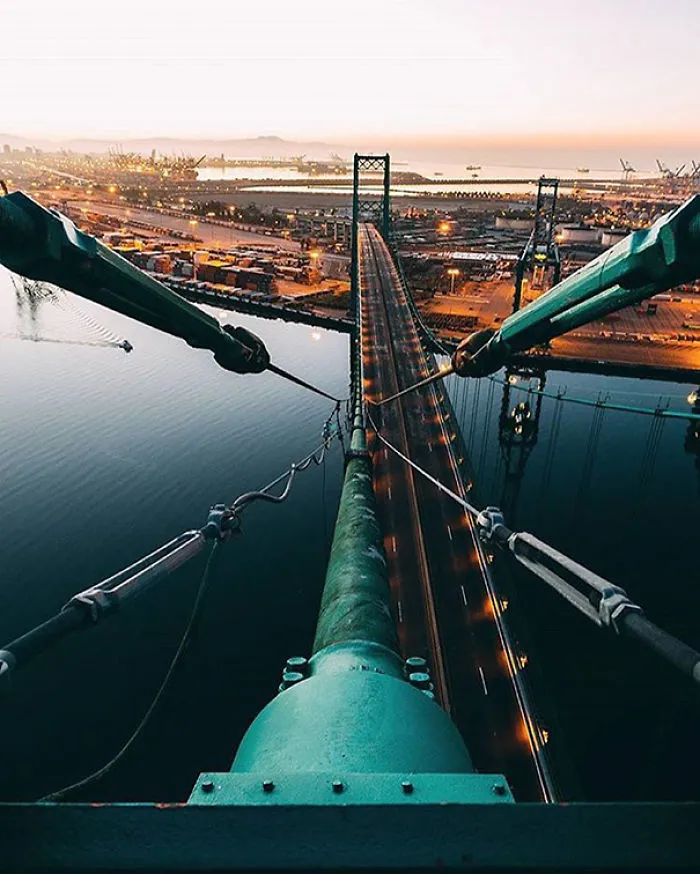 This Symmetry-Filled Instagram Will Satisfy Every Perfectionist’s Soul