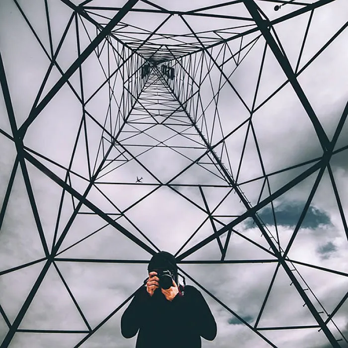 This Symmetry-Filled Instagram Will Satisfy Every Perfectionist’s Soul