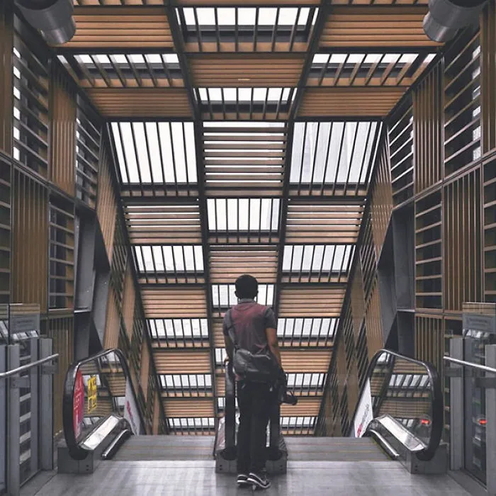 This Symmetry-Filled Instagram Will Satisfy Every Perfectionist’s Soul