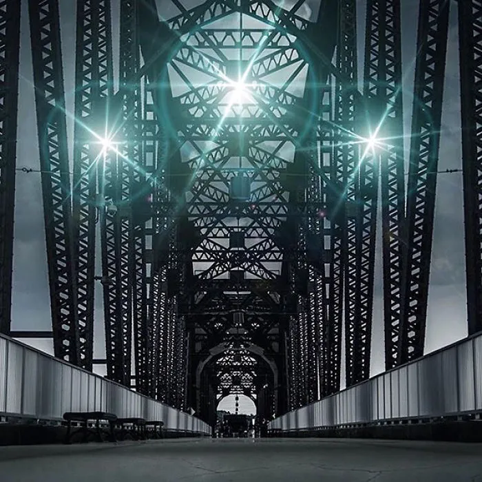This Symmetry-Filled Instagram Will Satisfy Every Perfectionist’s Soul