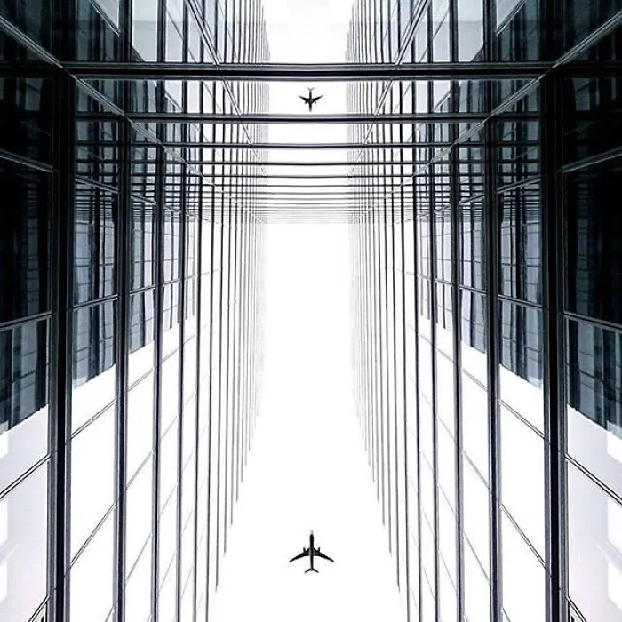 This Symmetry-Filled Instagram Will Satisfy Every Perfectionist’s Soul