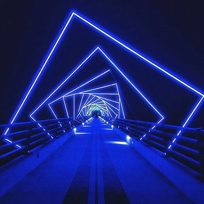 This Symmetry-Filled Instagram Will Satisfy Every Perfectionist’s Soul