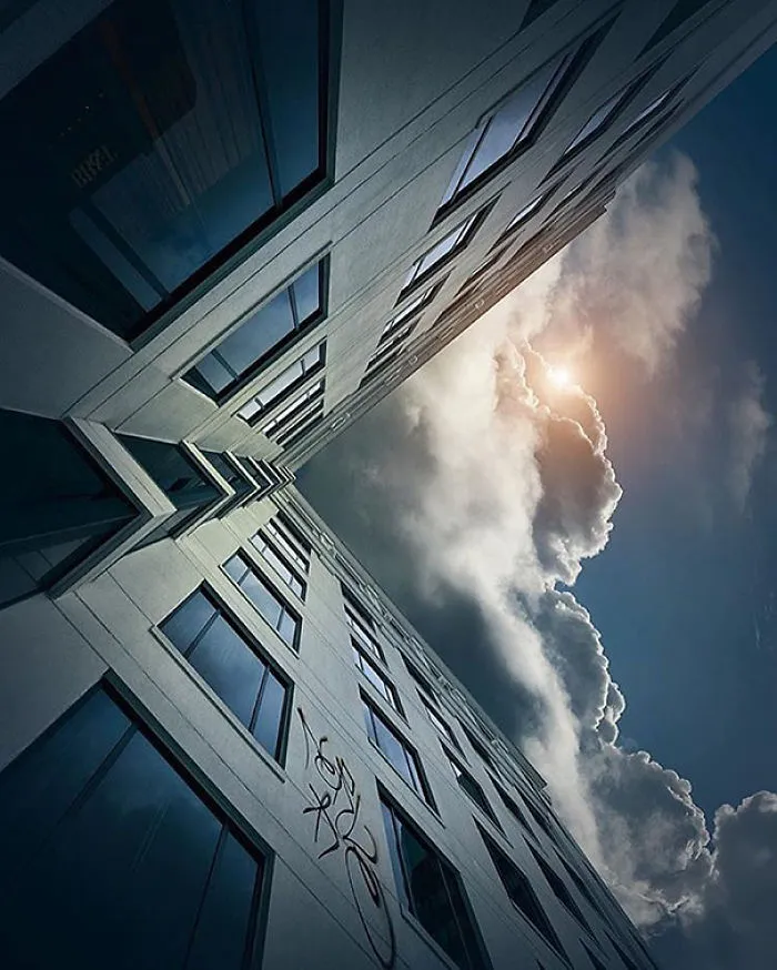 This Symmetry-Filled Instagram Will Satisfy Every Perfectionist’s Soul