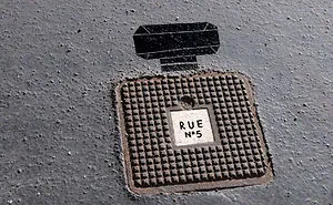 Artist Adds Fun Doodles To The Streets Of Paris
