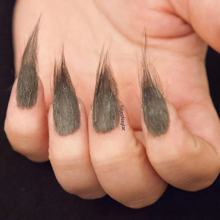 Fur Real Nails