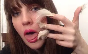 Furry Nails Is The Hairiest Trend Right Now