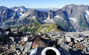 People Post Toilet Views From Around The World To Show Where They Pee And Poo