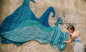 Crochet + Graffiti: I Cover Sao Paulo's Streets In Yarn