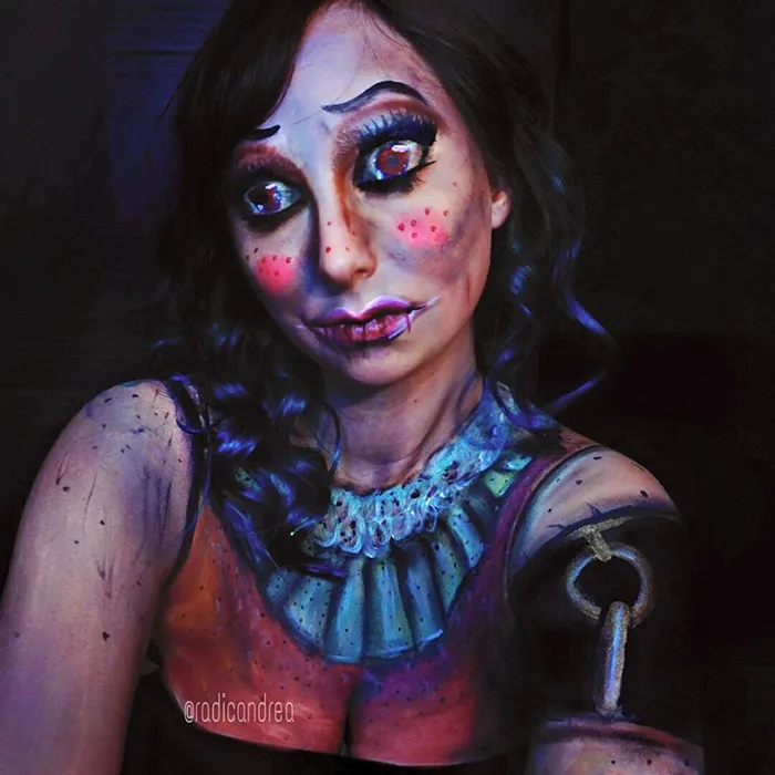 Makeup Artist Turns Herself Into Creepy Monsters That'll Give You Nightmares