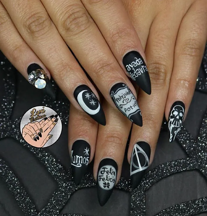 58 Harry Potter Nail Art Ideas That Are Pure Magic