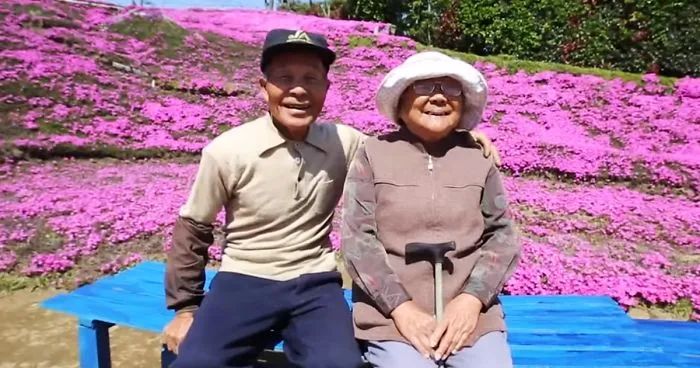Loving Husband Spends 2 Years Planting Thousands Of Flowers For His Blind Wife To Smell