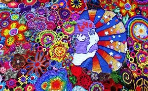 I Joined Hundreds Of Freeform Crochet Pieces Together For This Collaborative Artwork