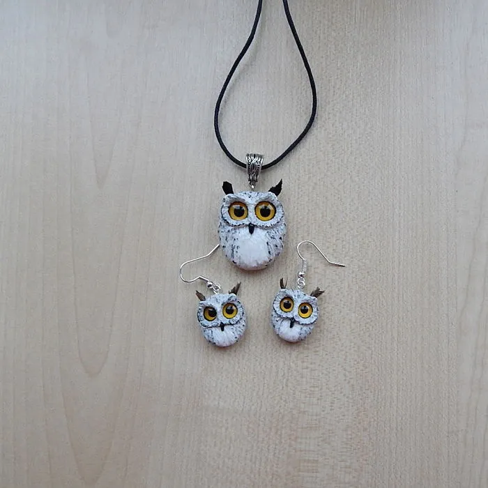 Set Of Pendant And Earrings Eagle Owls