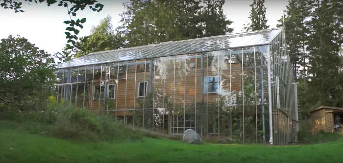 The Top 5 Strangest Houses In The World