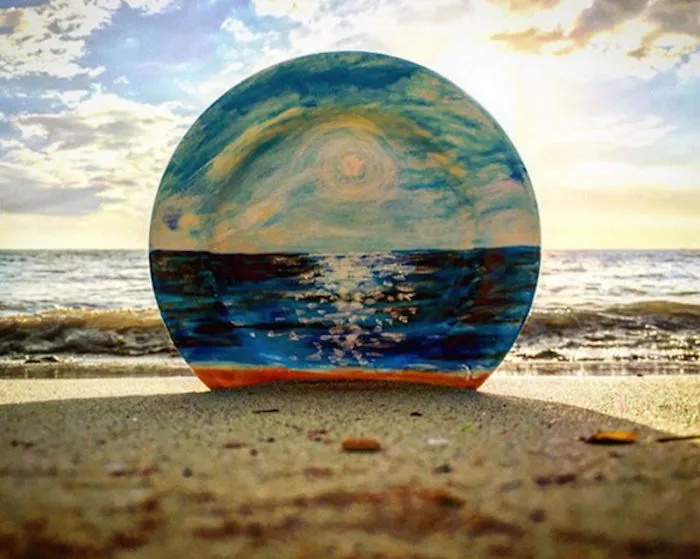 Travelling Without Moving: The Crazy Plate Lady's Guide To Daydreaming