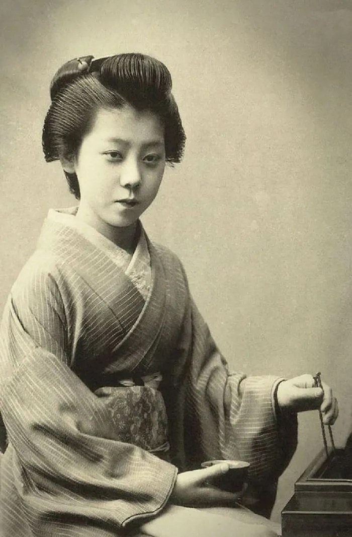 Beautiful Geisha