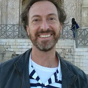 Mario Arbore