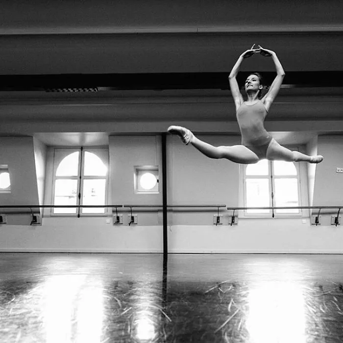 Russian Ballet Photographer Darian Volkova Shares Behind The Stage Life Of Dancers
