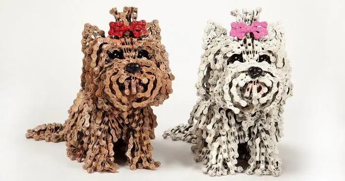 Unchained: I Create Dog Sculptures From Recycled Bicycle Chains