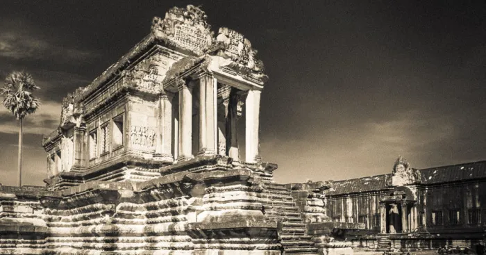 I Photographed The Temples Of Angkor Wat, The Largest Religious Monument In The World