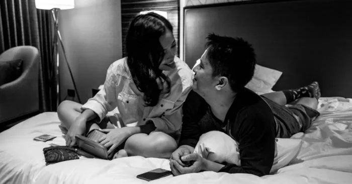 Why I Flew 6,000 Miles Just To Be With Someone